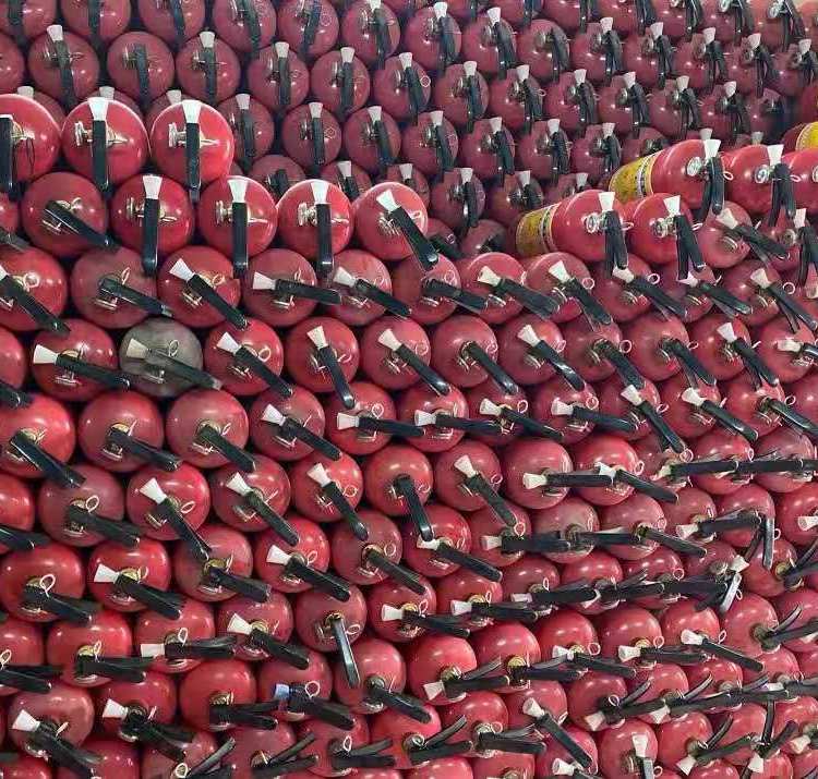  废旧灭火器回收 